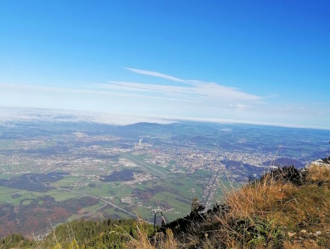 Untersberg in Grödig mit Blick auf die Stadt Salzburg